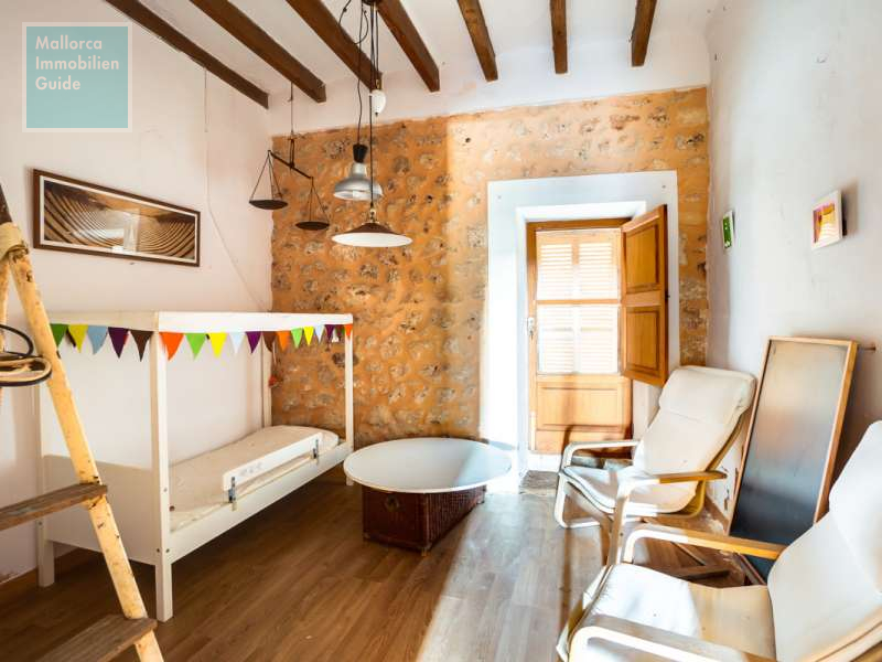 Finca for sale in Mallorca: top offers starting at  275.000 16