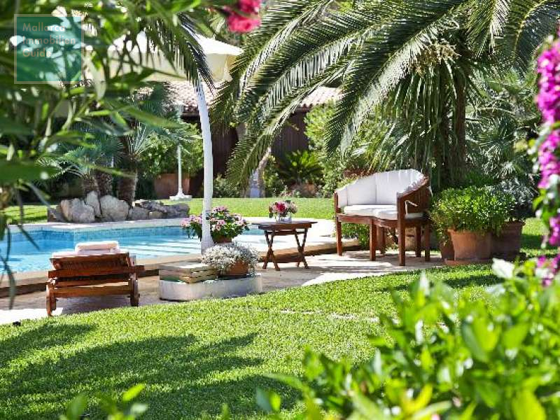 Encantadora casa con un jardín maravilloso en Puerto de Andratx - 11