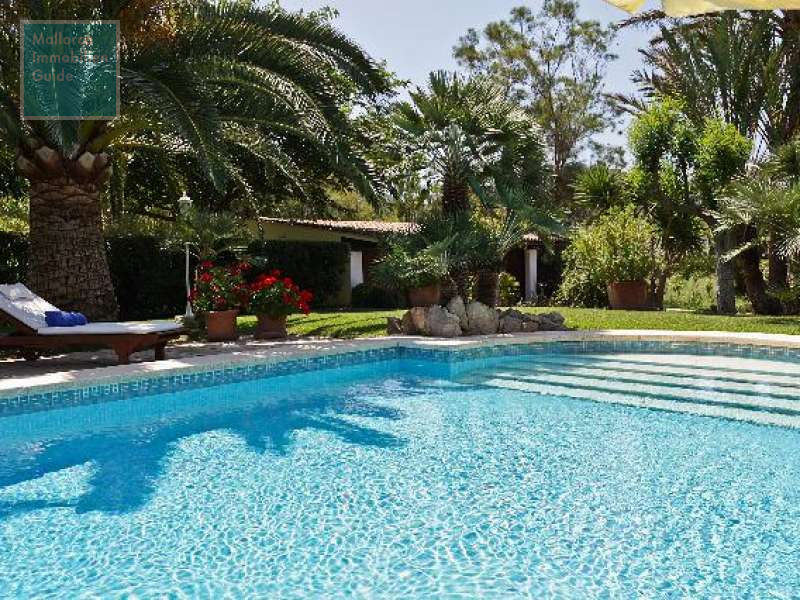 Encantadora casa con un jardín maravilloso en Puerto de Andratx - 17