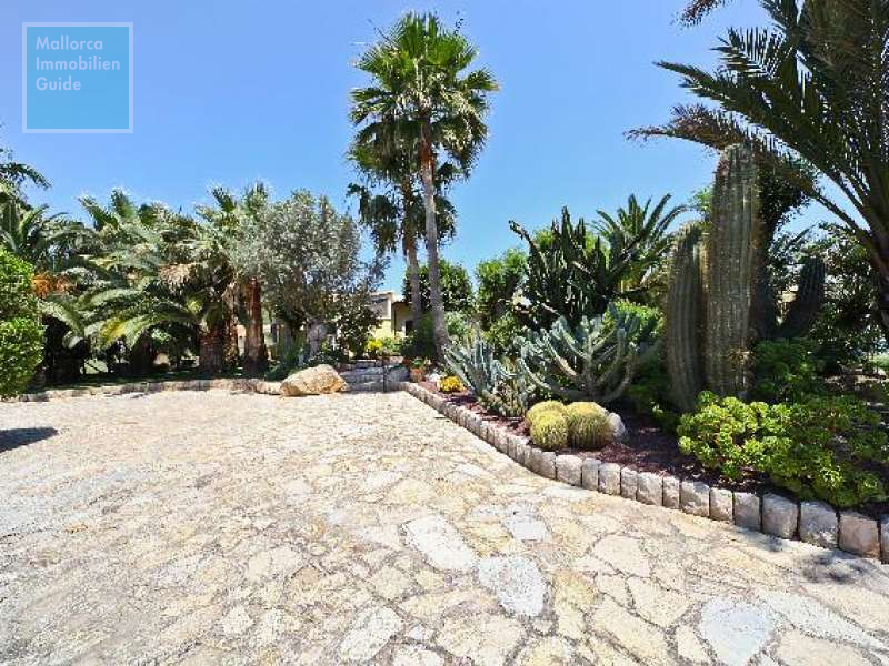 Encantadora casa con un jardín maravilloso en Puerto de Andratx - 9