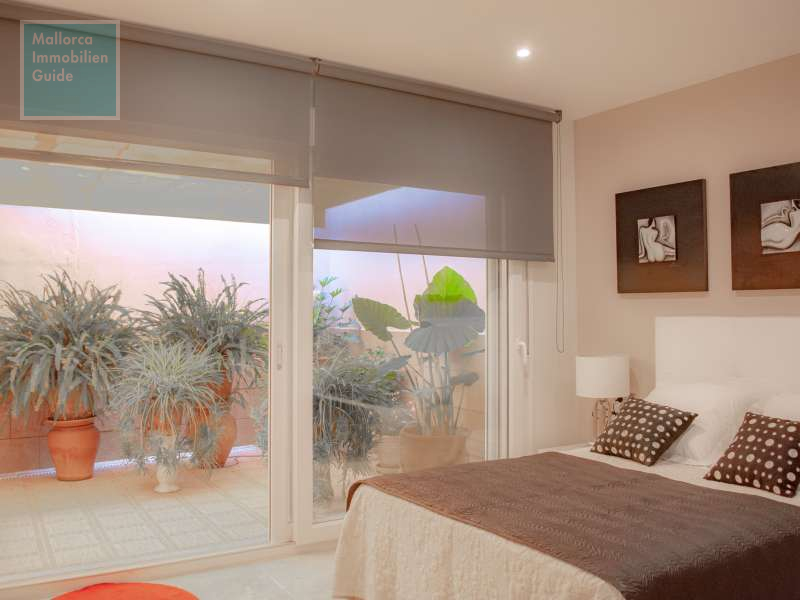 Espléndida villa de 5 dormitorios, piscina y fantástico jardín cerca del mar  - 15