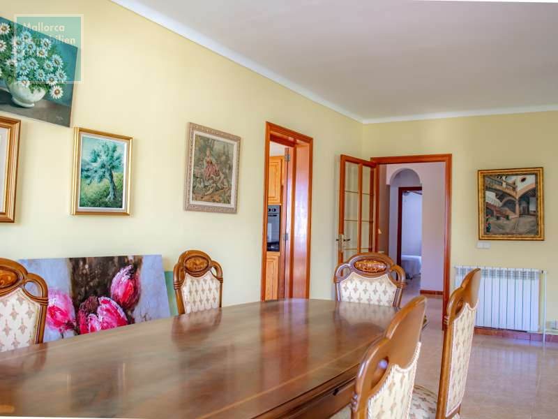 Espléndida villa de 5 dormitorios, piscina y fantástico jardín cerca del mar  - 22