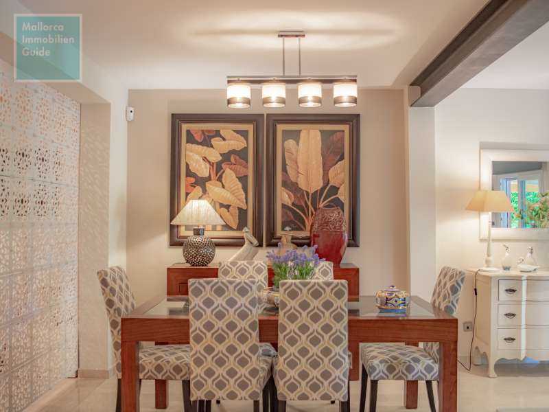 Espléndida villa de 5 dormitorios, piscina y fantástico jardín cerca del mar  - 6