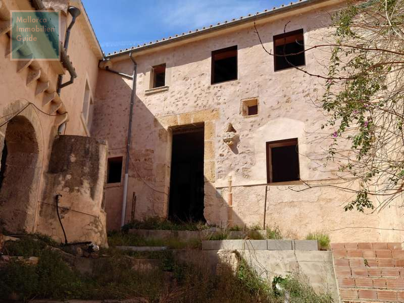 Dorfhaus in Santa Eugenia zum sanieren