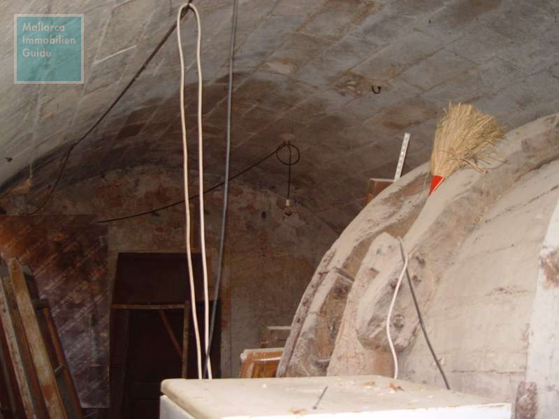 Keller mit alter Bodega