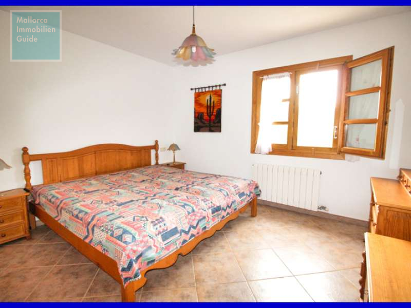 Zweites Schlafzimmer 