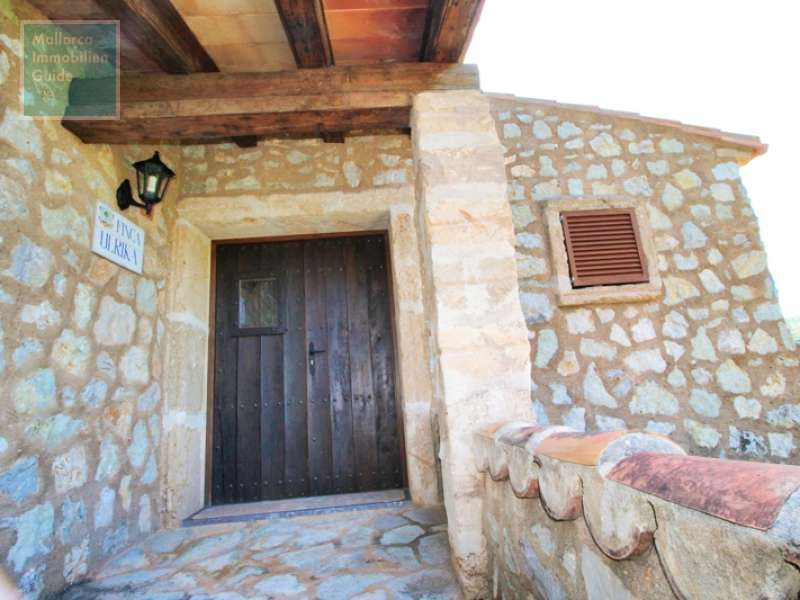 Eingang zur Hauptwohnebene