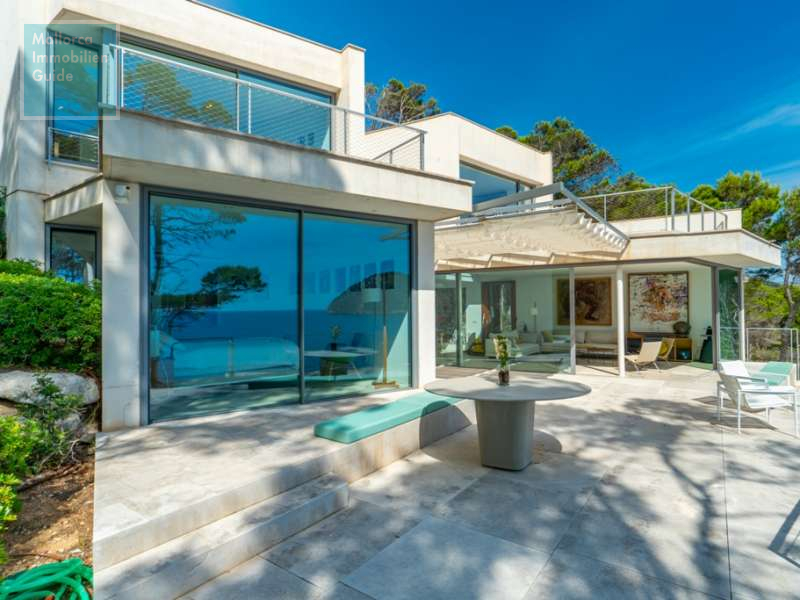 Terrasse der Hauptwohnebene