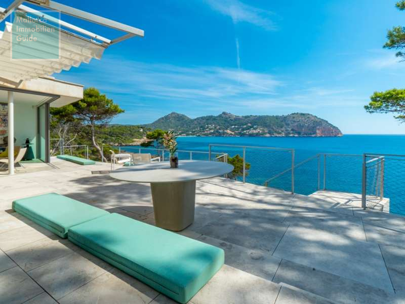 Terrassenfläche am Wohnzimmer