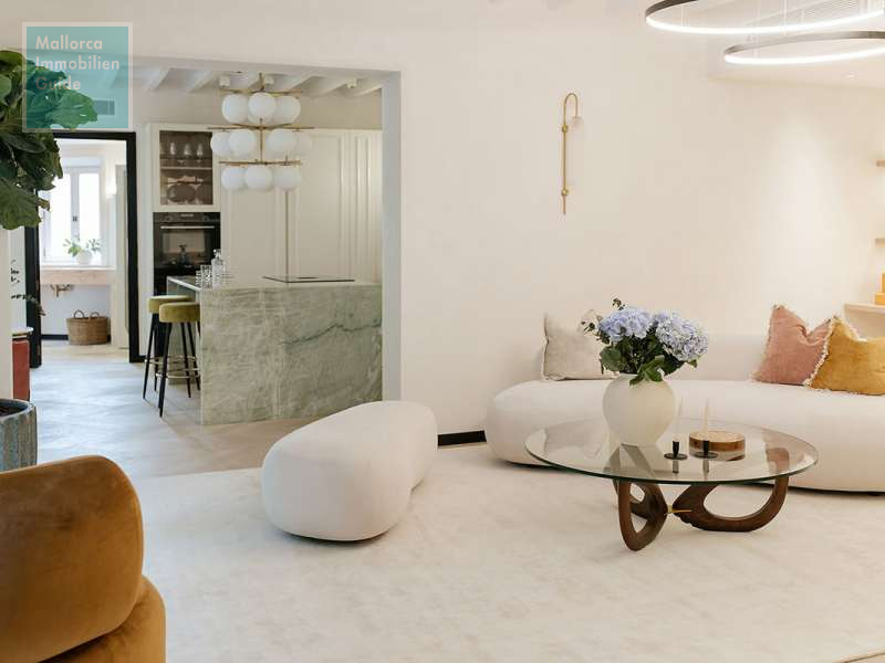 Wohnzimmer, Blickrichtung Küche