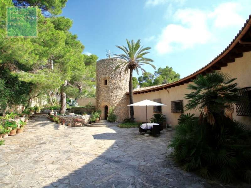 House for sale in Mallorca: wide choice village houses 7
