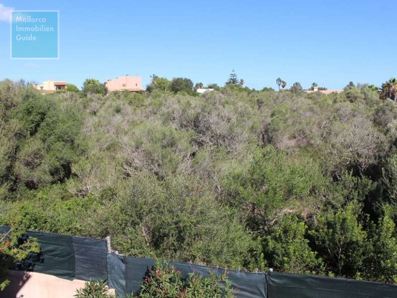 Blick vom Balkon im Schlafzimmer