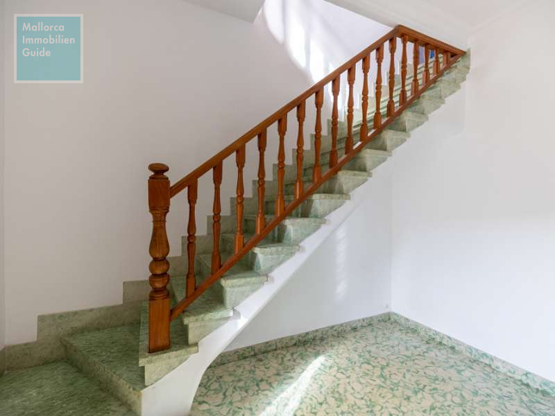 Aufgang in das Obergeschoss