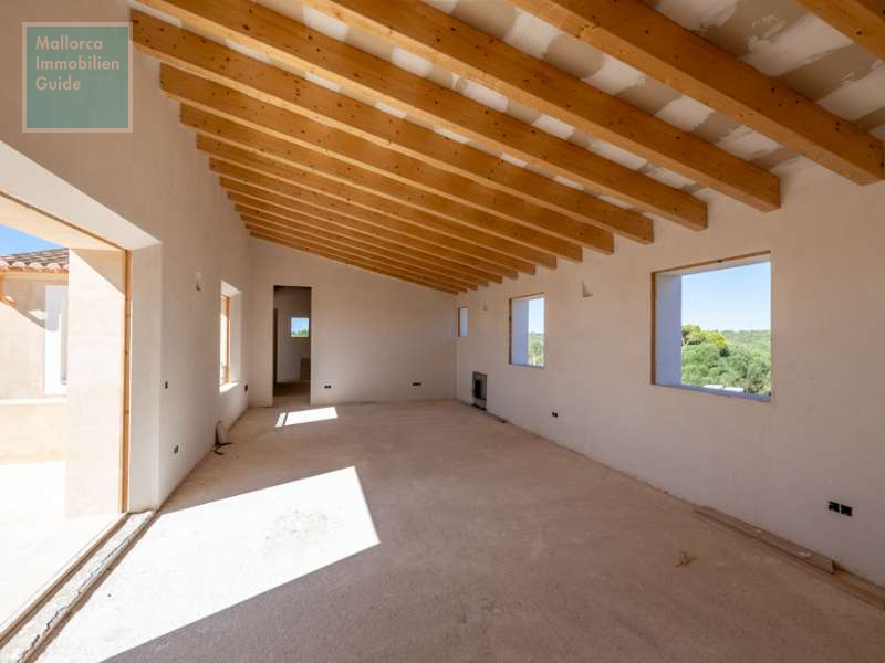 Obergeschoss mit Sichtbalkendecke