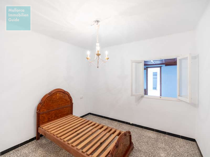 House for sale in Mallorca: wide choice village houses 11