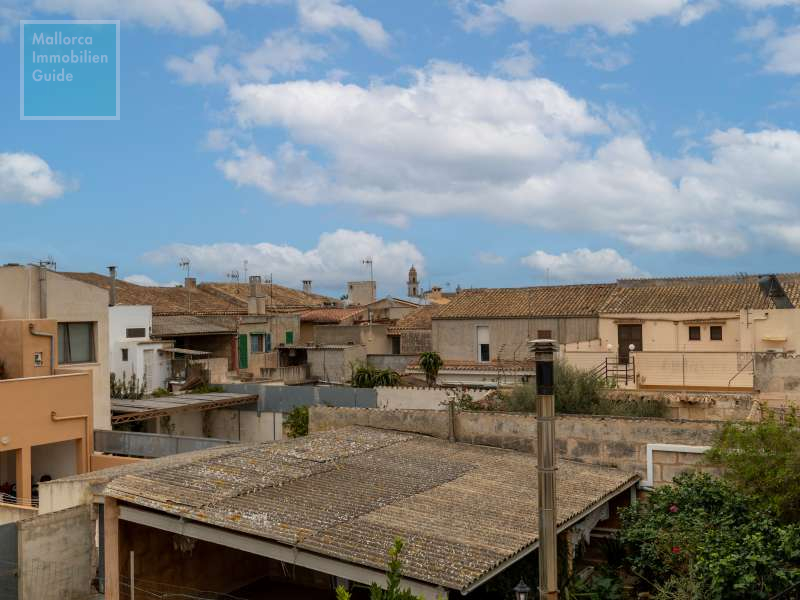House for sale in Mallorca: wide choice village houses 24