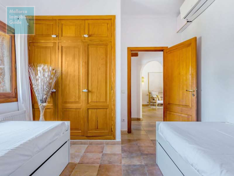 House for sale in Mallorca: wide choice village houses 27