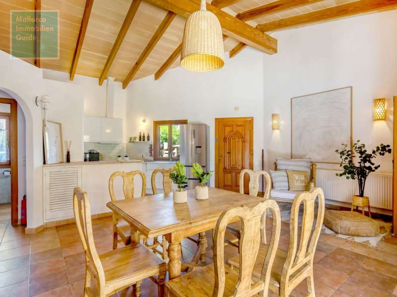 House for sale in Mallorca: wide choice village houses 9