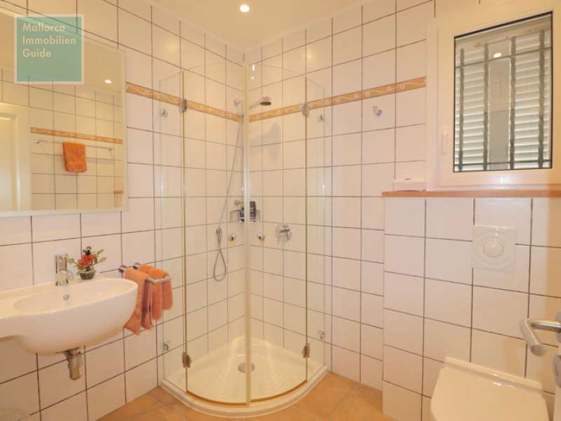 House for sale in Mallorca: wide choice village houses 24