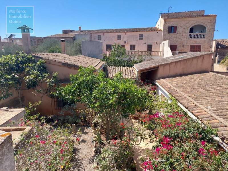 House for sale in Mallorca: wide choice village houses 25