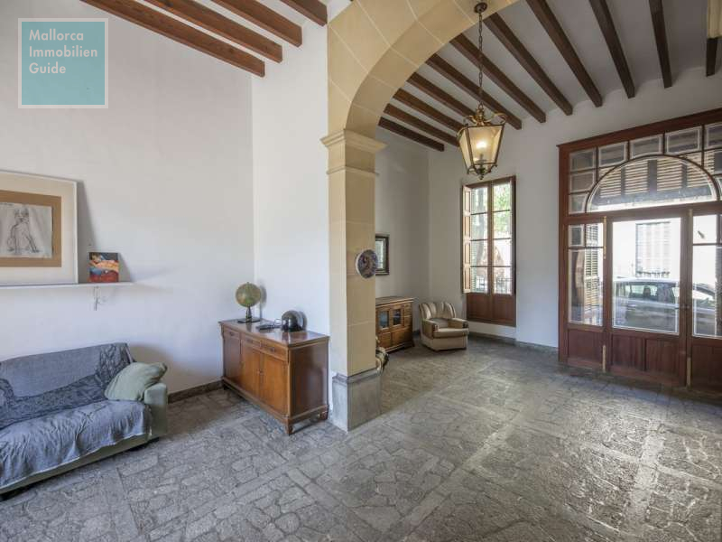 Stadthaus in Sóller mit separatem Gartengrundstück