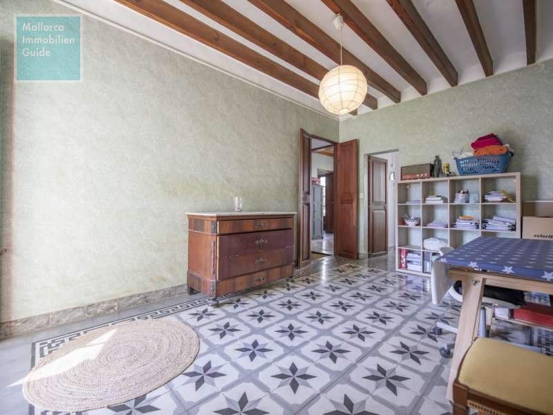 Stadthaus in Sóller mit separatem Gartengrundstück