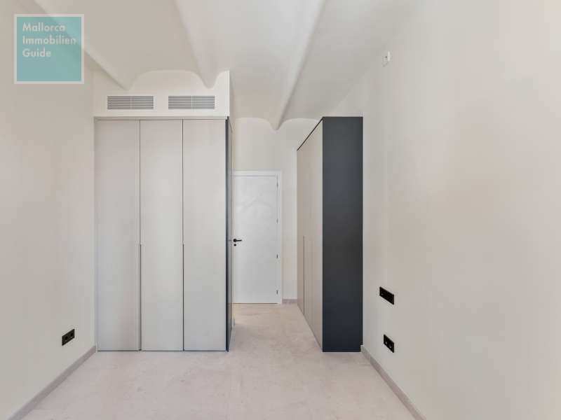 ...mit Einbauschränken