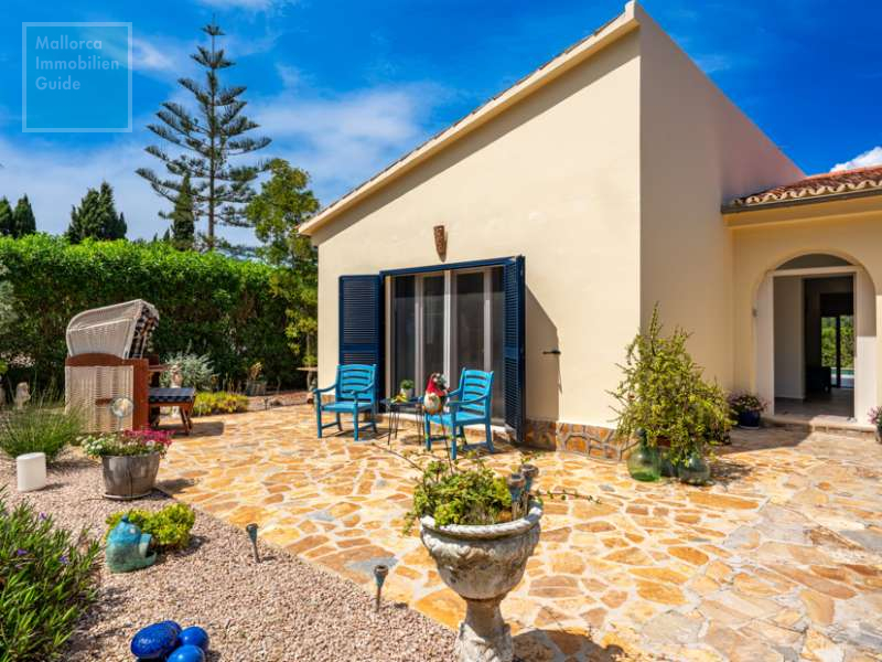 Terrassenfläche vor dem Schlafzimmer