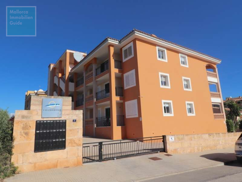 Zufahrt zur Apartmentanlage