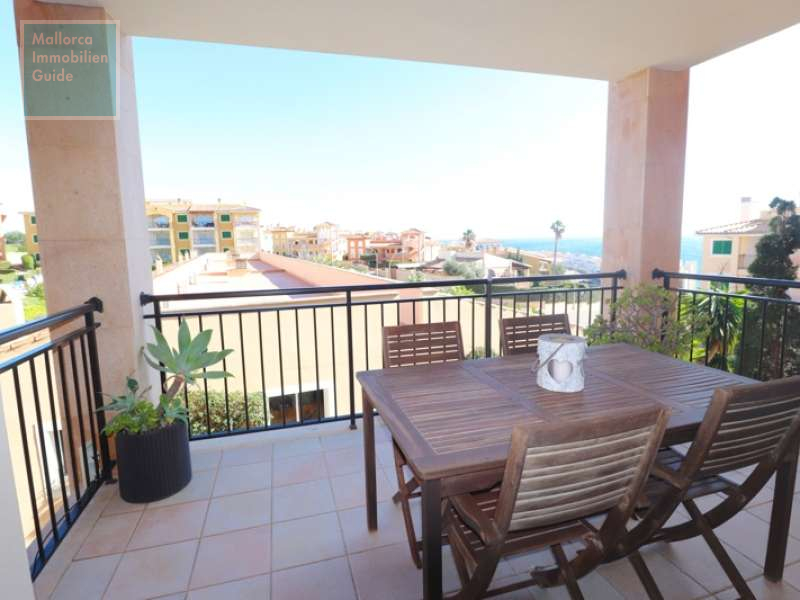 Balkon mit Meerblick