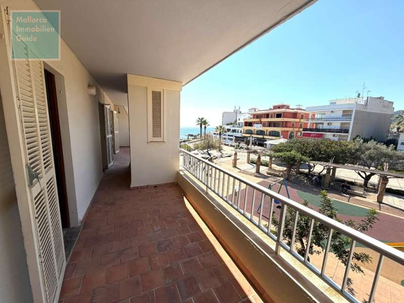 Eigentumswohnung an der Hafenpromenade mit seitlichem Meerblick 