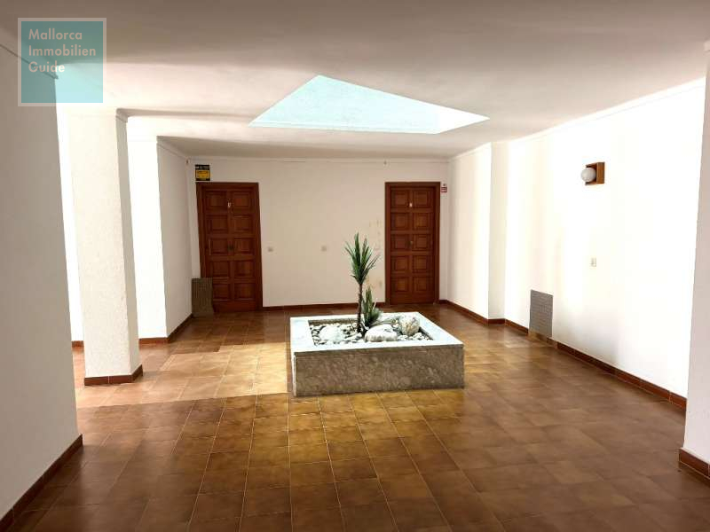 Eigentumswohnung an der Hafenpromenade mit seitlichem Meerblick 