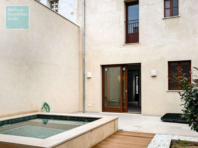 CAPDEPERA, Haus: Modernisiertes Dorfhaus zu verkaufen | Patio & Pool - 10