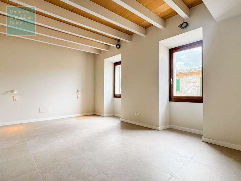 CAPDEPERA, Haus: Modernisiertes Dorfhaus zu verkaufen | Patio & Pool - 11