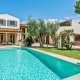 Costa de los Pinos - Villa im Loftstil in Meer- und Golfplatznähe