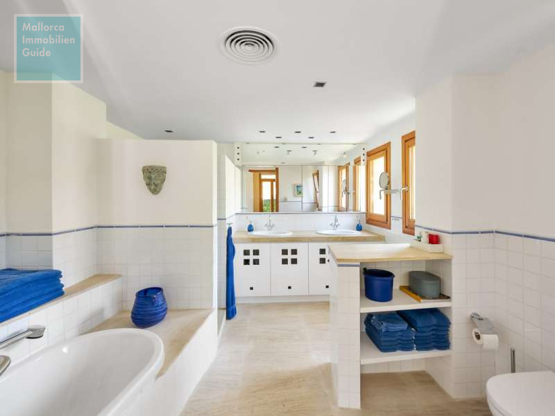 Costa de los Pinos, Villa: Luxusvilla im Loftstil in Meer- und Golfplatz Nähe - 22