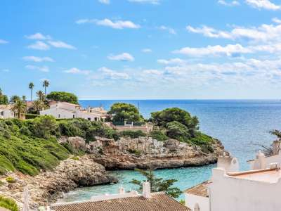 Ático único con fantásticas vistas sobre Cala Anguila con licencia de alquiler vacacional  - 1