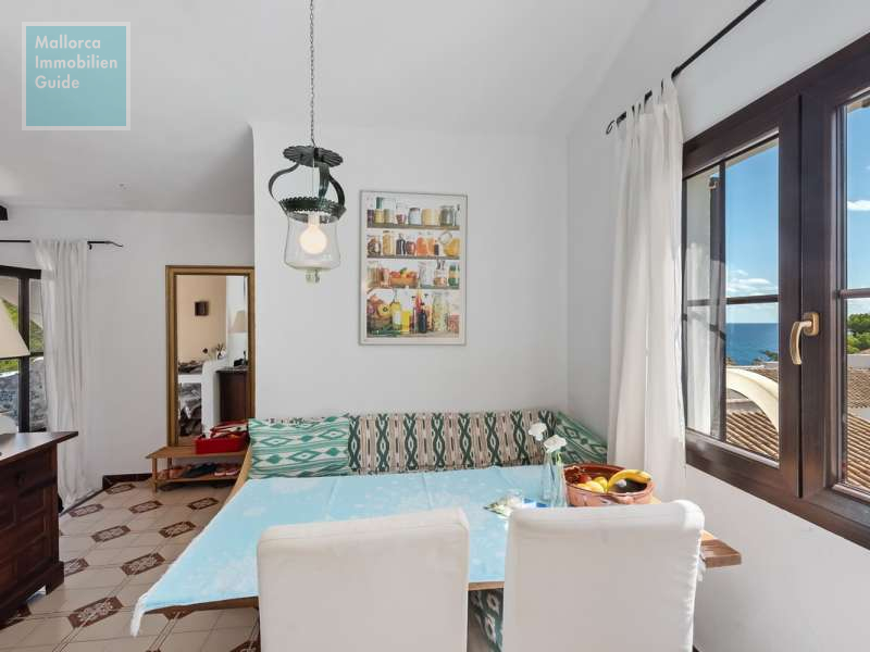 Ático único con fantásticas vistas sobre Cala Anguila con licencia de alquiler vacacional  - 5