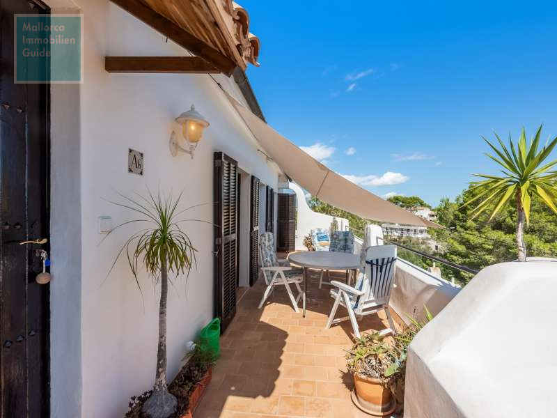 Ático único con fantásticas vistas sobre Cala Anguila con licencia de alquiler vacacional  - 13