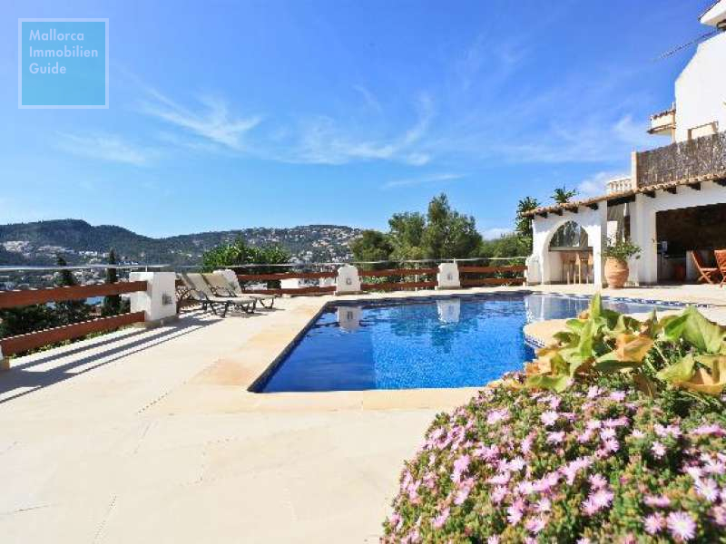 Villa mediterránea recientemente renovada en el centro del Puerto de Andratx - 3