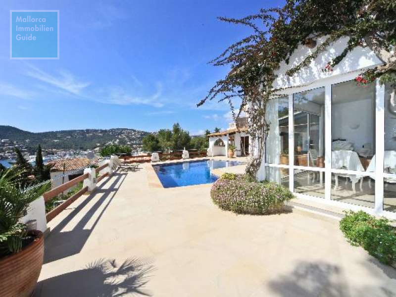 Villa mediterránea recientemente renovada en el centro del Puerto de Andratx - 4