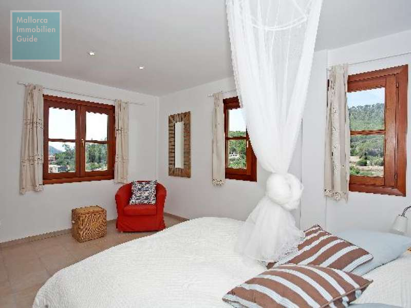 Villa con vistas bonitas a las montañas muy cerca del pueblo de Andratx - 10