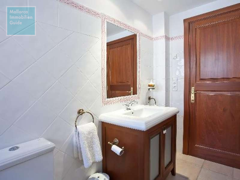 Villa con vistas bonitas a las montañas muy cerca del pueblo de Andratx - 24