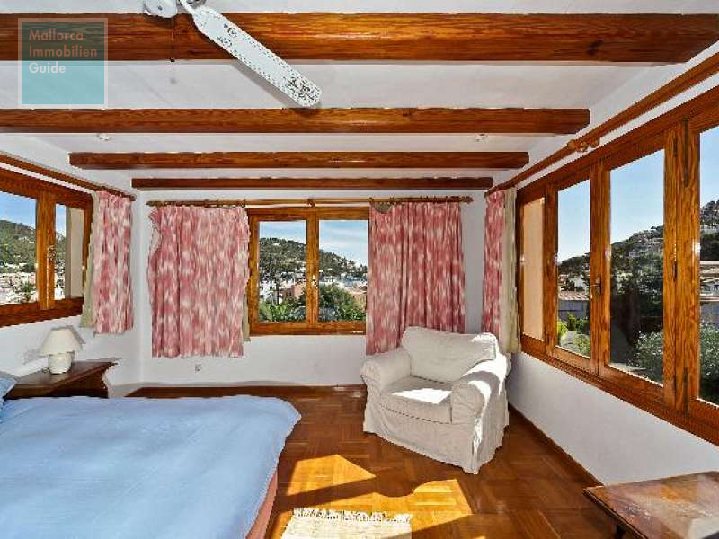 Mansión con un jardín amplio a poca distancia del Club de Vela en Puerto de Andratx - 11