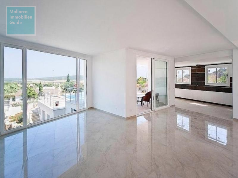 Villa de nueva contrucción con vista al mar y piscina en Santa Ponsa - 5