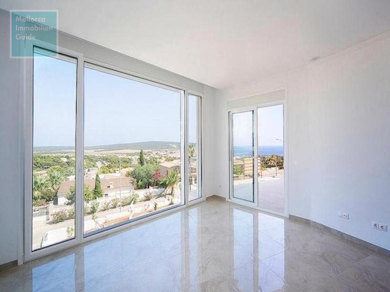 Villa de nueva contrucción con vista al mar y piscina en Santa Ponsa - 7