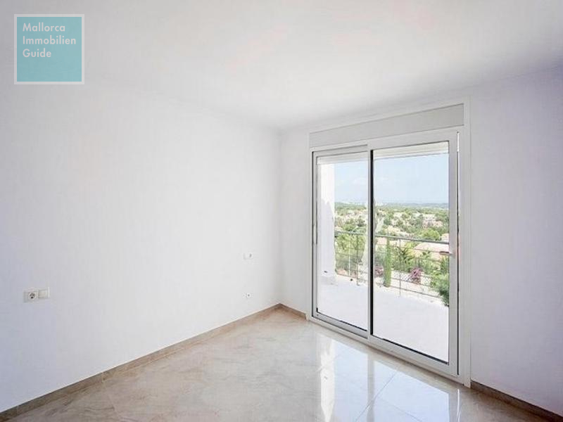 Villa de nueva contrucción con vista al mar y piscina en Santa Ponsa - 9